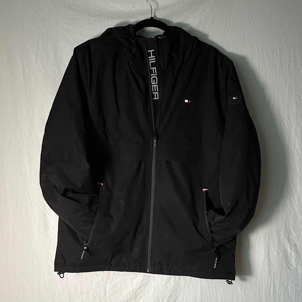 Tommy Hilfiger Men's Black Hooded Windbreaker